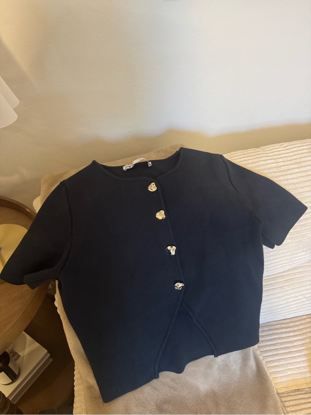 Zara Dark Navy Short-Sleeve Knit Cardigan with Decorative Buttons - Picture 3 of 4